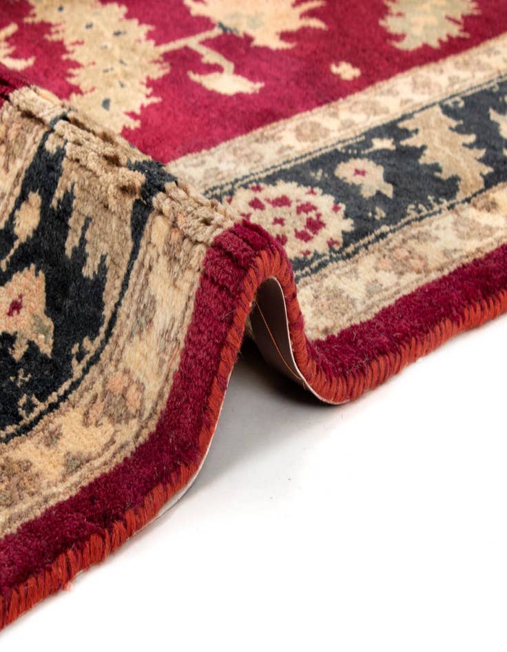 Detail image of  5' 1 x 7' 3  Hand Knotted Ziegler Wool Rug