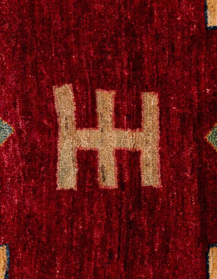 Detail image of  3' 3 x 5' 2  Hand Knotted Ziegler Wool Rug