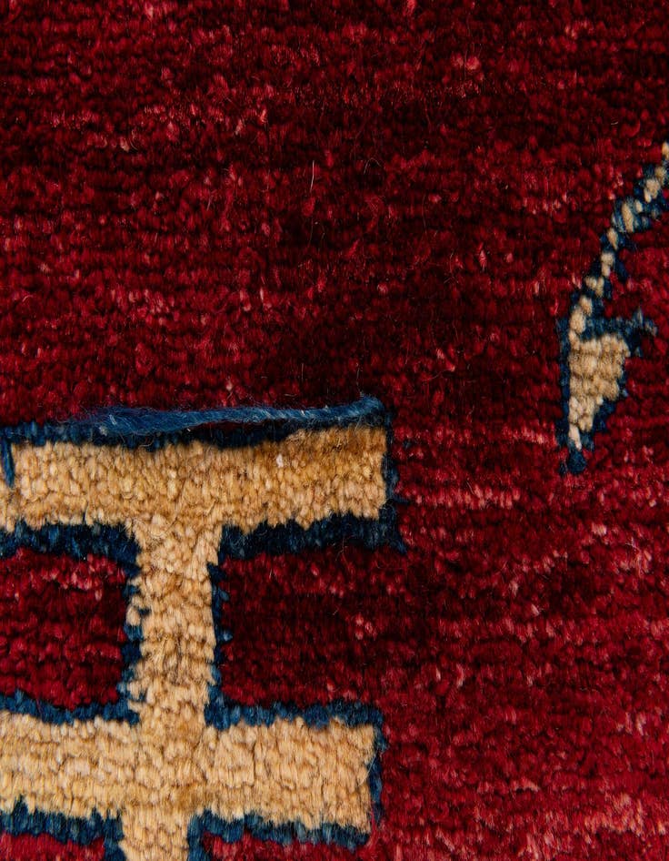 Detail image of  3' 3 x 4' 7  Hand Knotted Ziegler Wool Rug