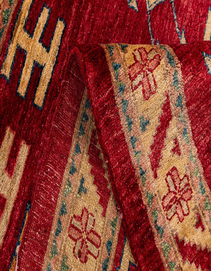 Detail image of  3' 5 x 4' 10  Hand Knotted Ziegler Wool Rug