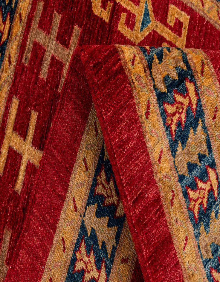 Detail image of  3' 5 x 5' 2  Hand Knotted Ziegler Wool Rug