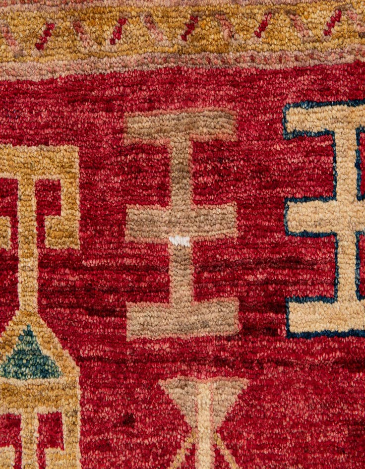Detail image of  3' 5 x 4' 7  Hand Knotted Ziegler Wool Rug