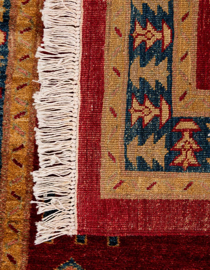 Detail image of  3' 5 x 5'  Hand Knotted Ziegler Wool Rug