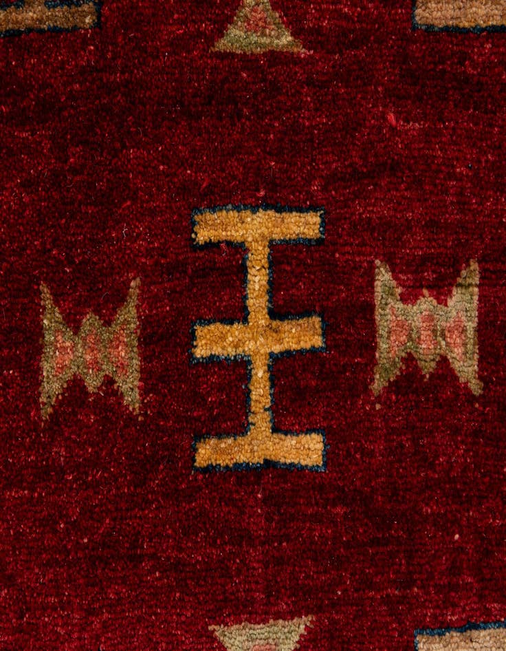 Detail image of  3' 5 x 5'  Hand Knotted Ziegler Wool Rug