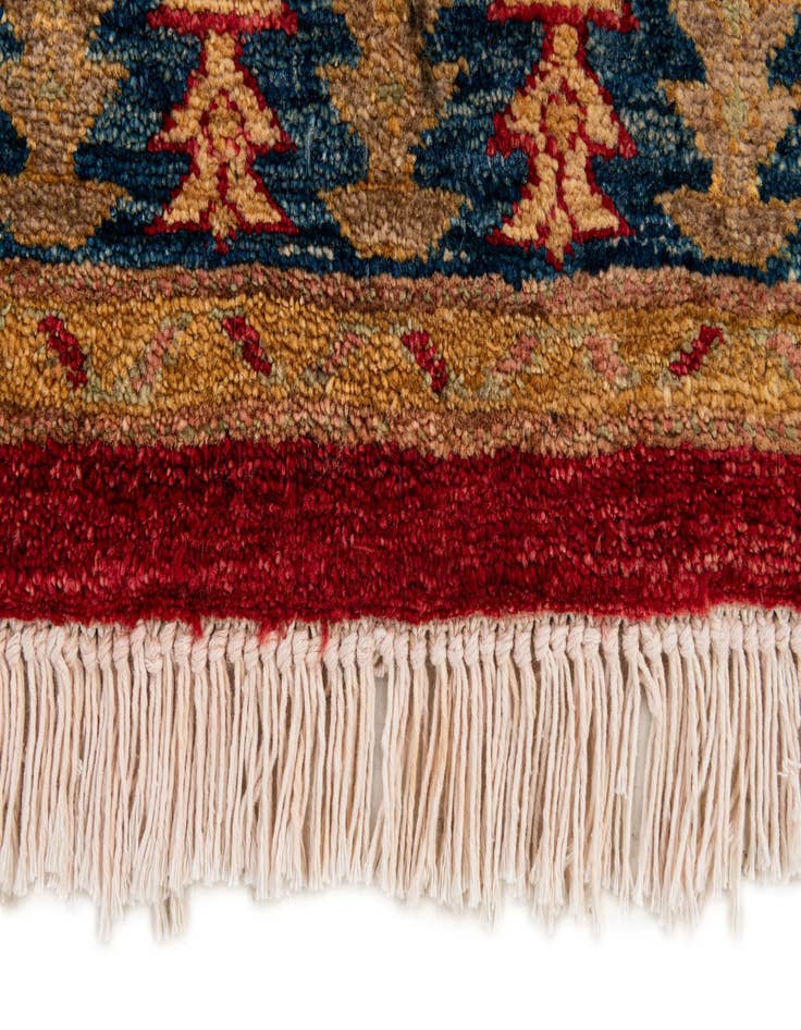 Detail image of  3' 5 x 5'  Hand Knotted Ziegler Wool Rug