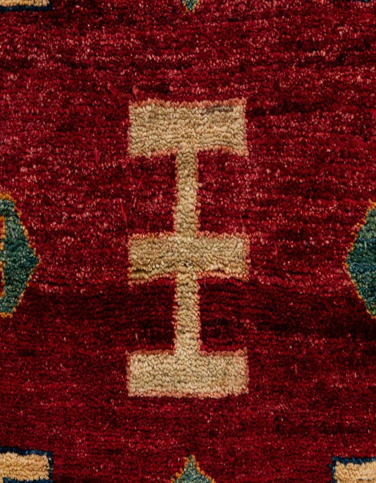 Detail image of  3' 4 x 4' 6  Hand Knotted Ziegler Wool Rug