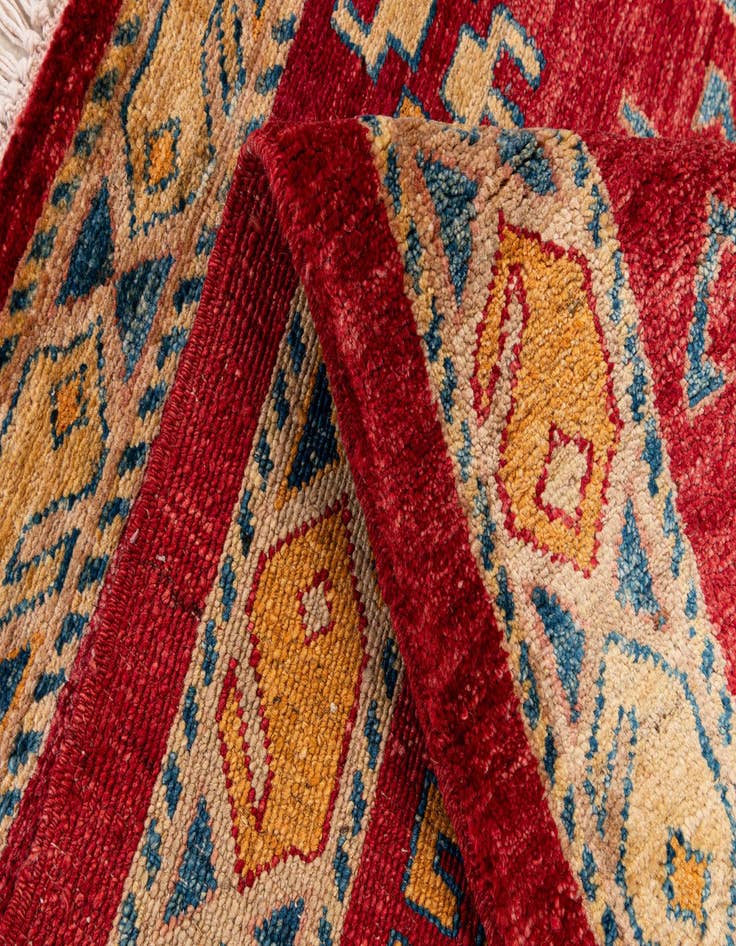 Detail image of  2' 9 x 3' 9  Hand Knotted Ziegler Wool Rug