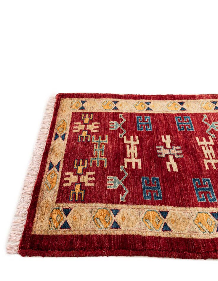 Detail image of  2' 5 x 3' 6  Hand Knotted Ziegler Wool Rug