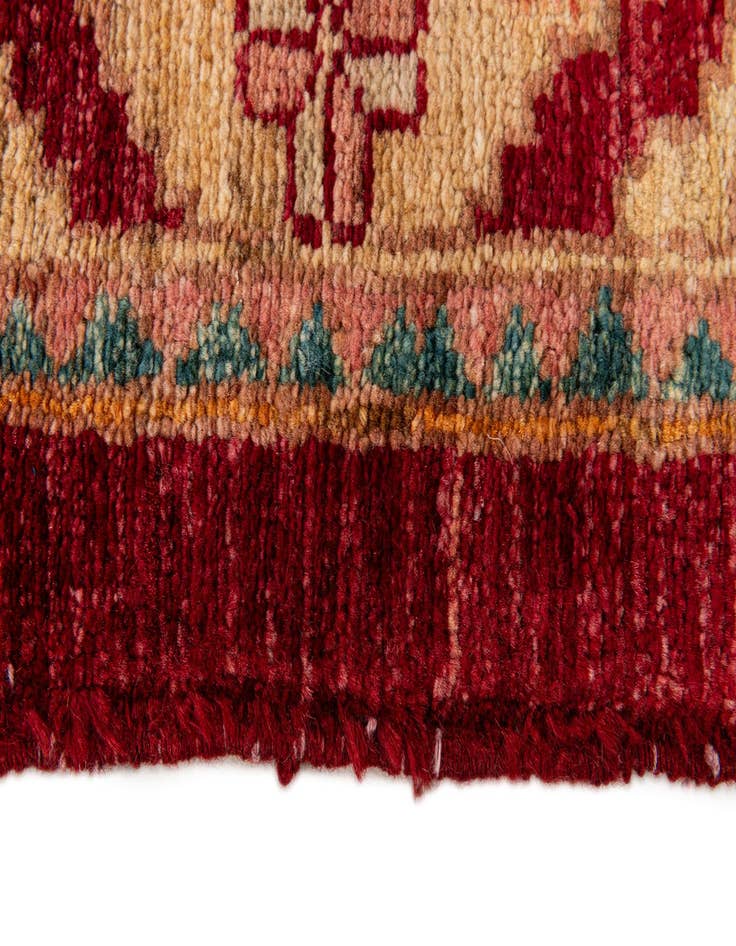 Detail image of  3' 4 x 4' 4  Hand Knotted Ziegler Wool Rug