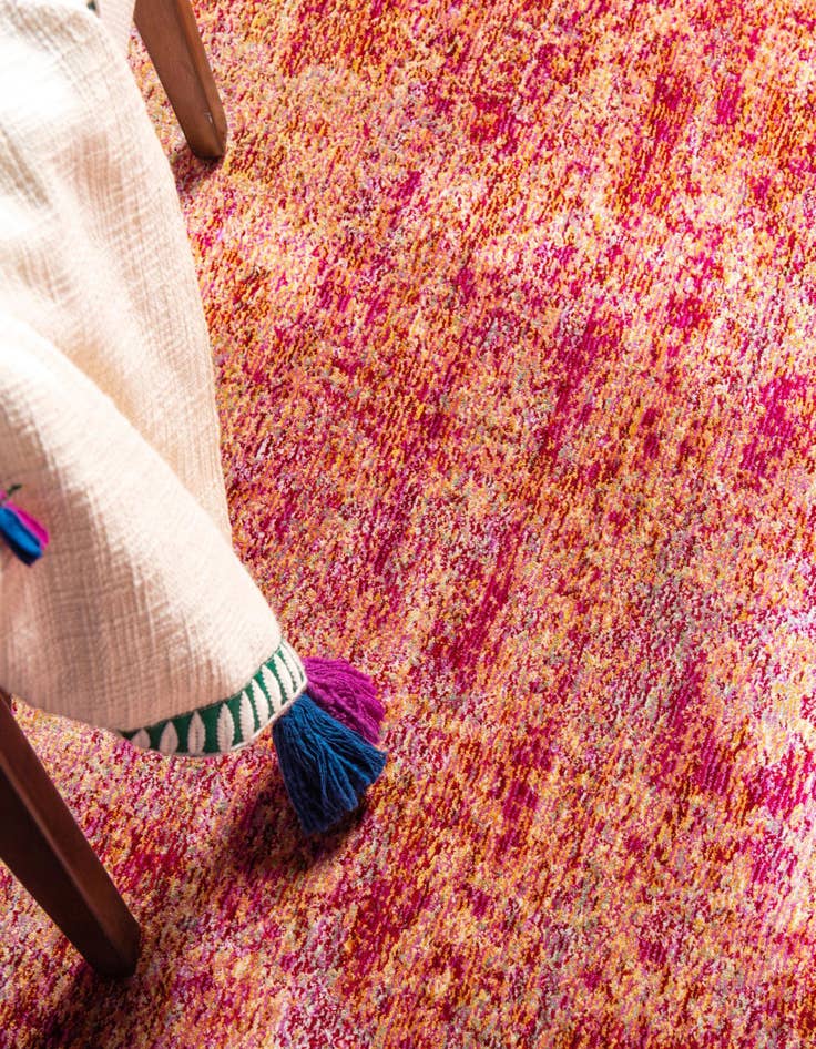 Detail image of  6' x 6' Alexis Round Rug