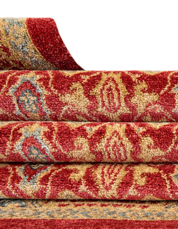 Detail image of  8' x 8' Amina Round Rug