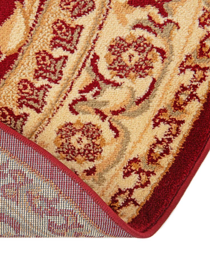 Detail image of  7' 10 x 7' 10 Chateau Round Rug