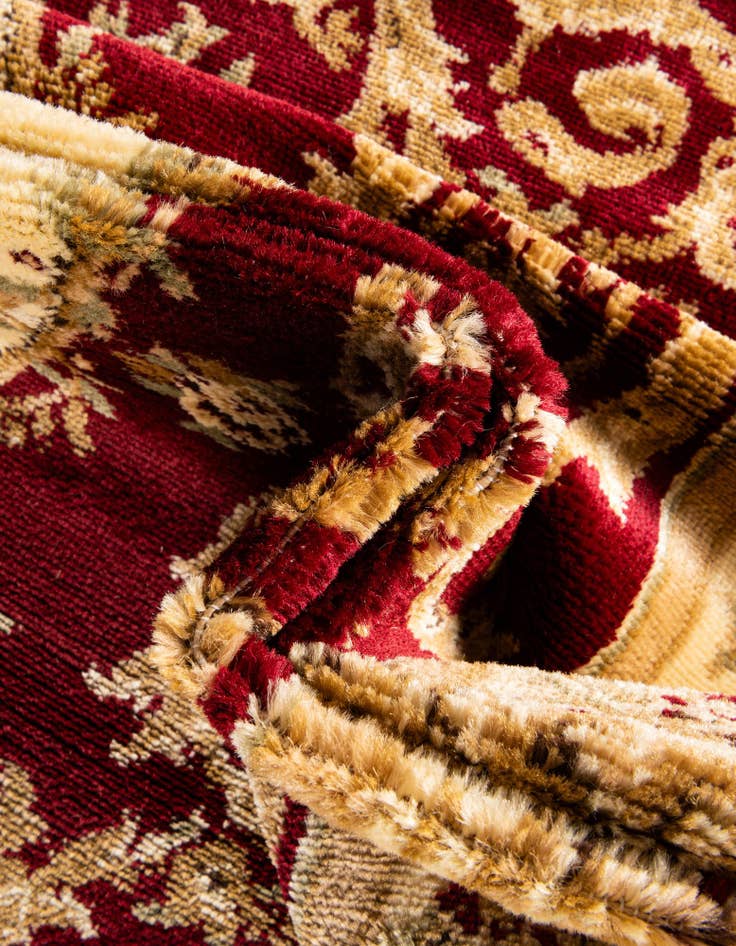 Detail image of  6' x 6' Chateau Round Rug