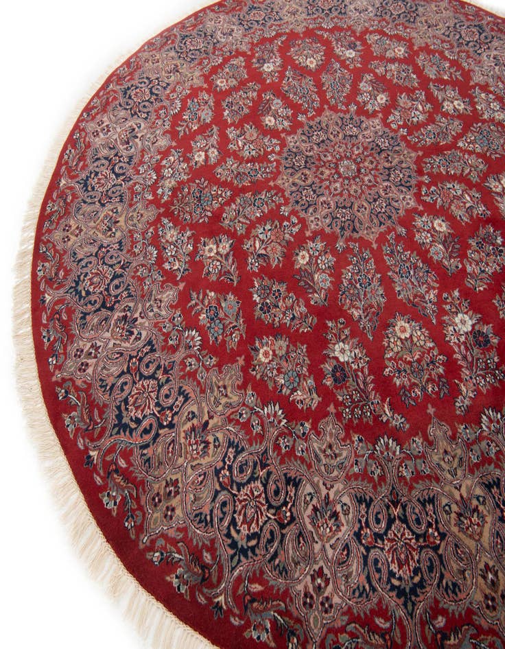 Detail image of  8' x 8'  Hand Knotted Isfahan Wool Round Rug