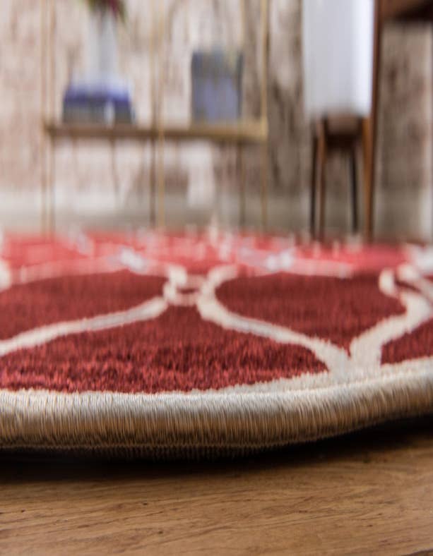 Detail image of  6' x 6' Lattice Round Rug