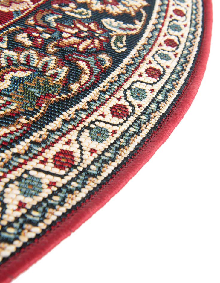 Detail image of  6' 1 x 6' 1  Washable Traditional Indoor / Outdoor Round Rug