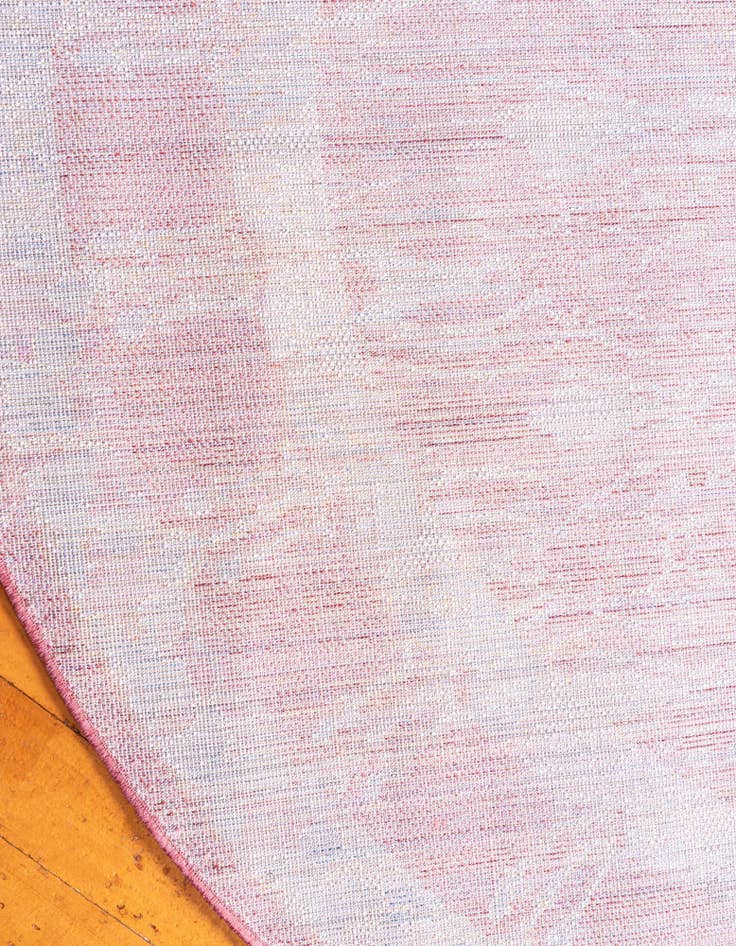 Detail image of  3' 3 x 3' 3 Williamsburg Round Rug