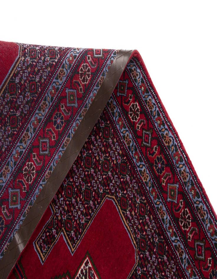 Detail image of  3' 10 x 9' 11 Abadeh Wool Runner Rug