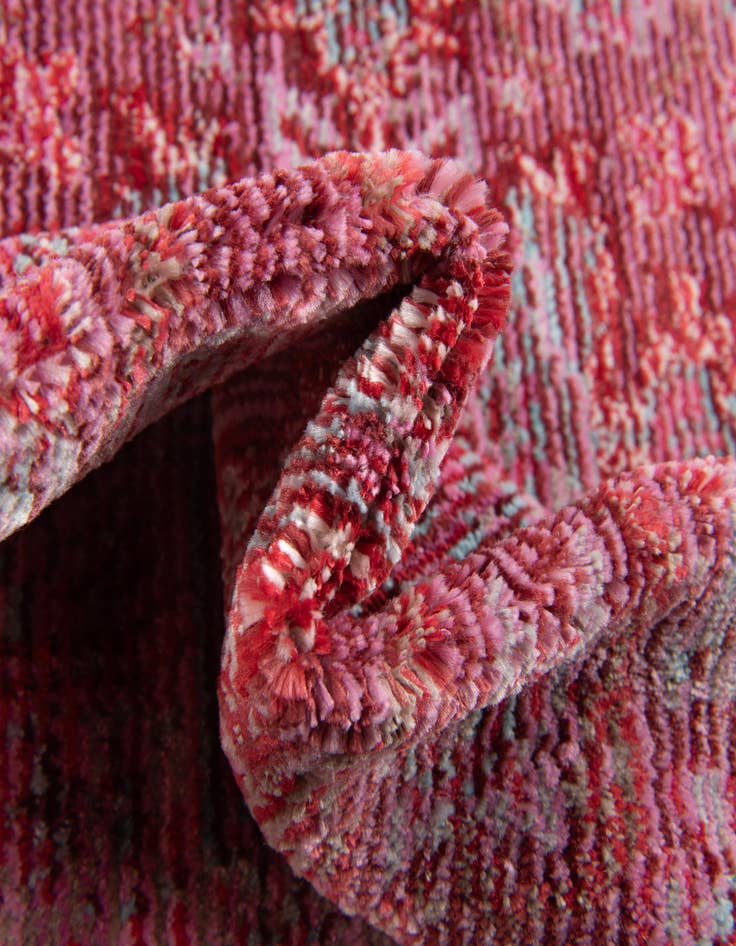 Detail image of  2' x 7' 10 Alexis Runner Rug