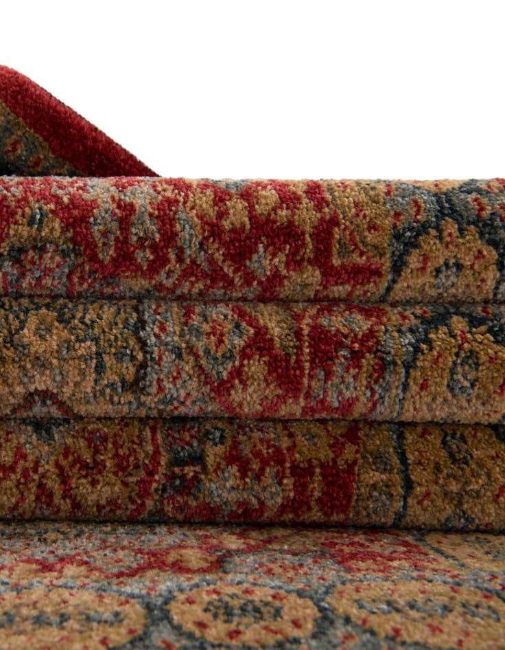 Detail image of  2' 7 x 10' Amina Runner Rug