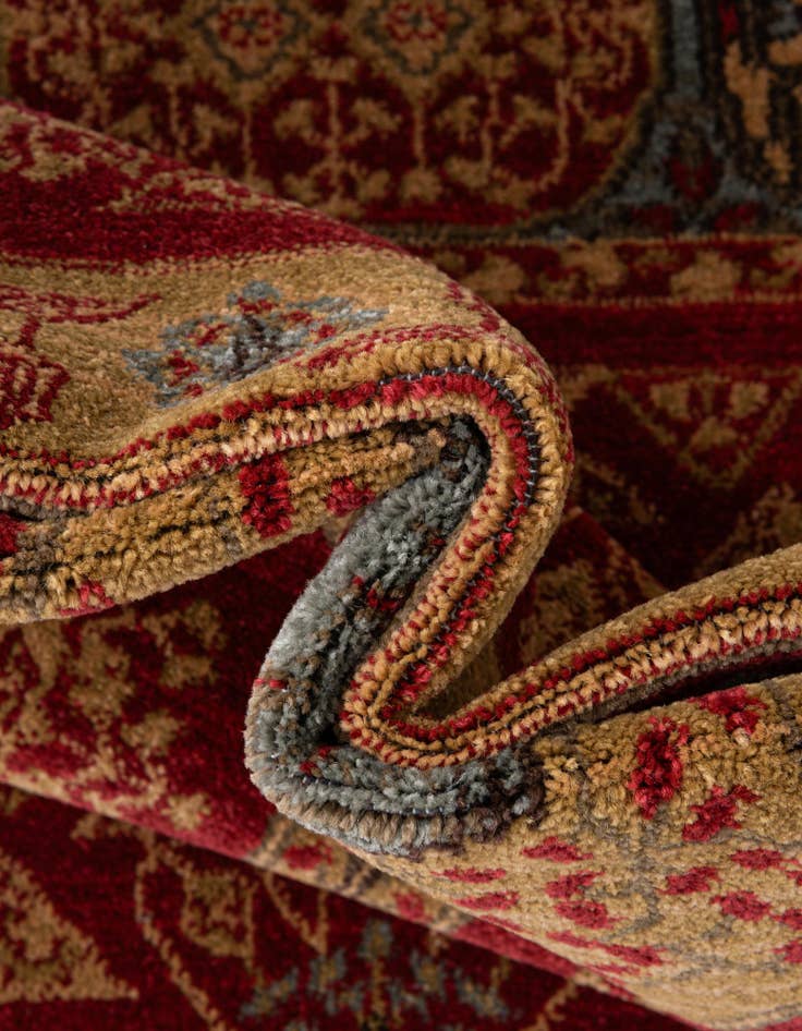 Detail image of  2' x 6' Amina Runner Rug