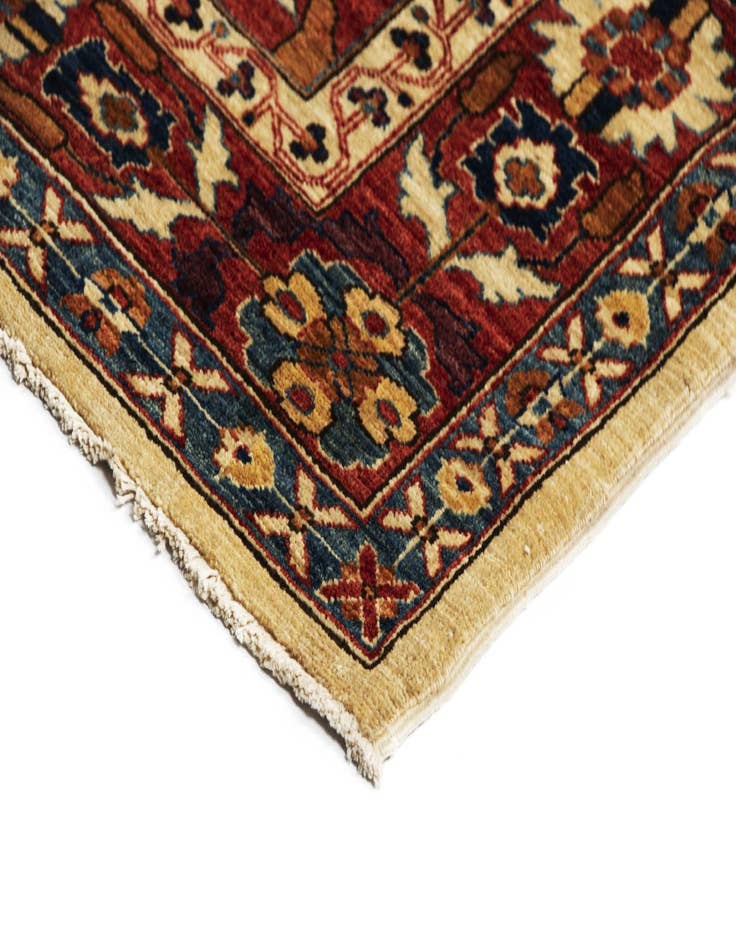 Detail image of  2' 8 x 9' 7 Ariana Fine Wool Runner Rug