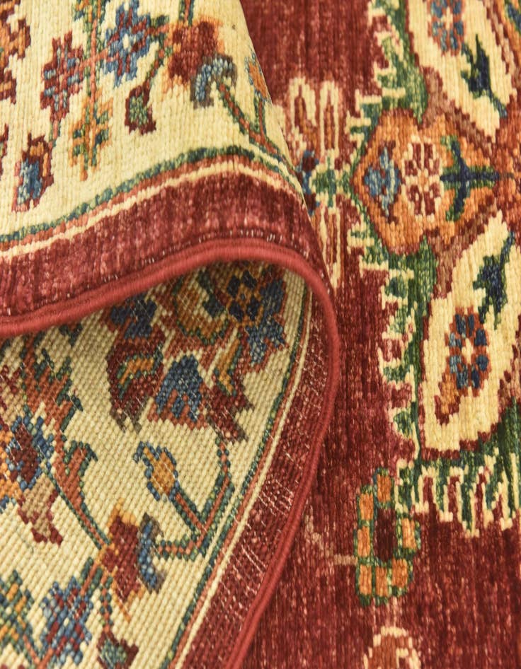 Detail image of  2' 8 x 9' 9  Hand Knotted Ariana Ziegler Runner Rug