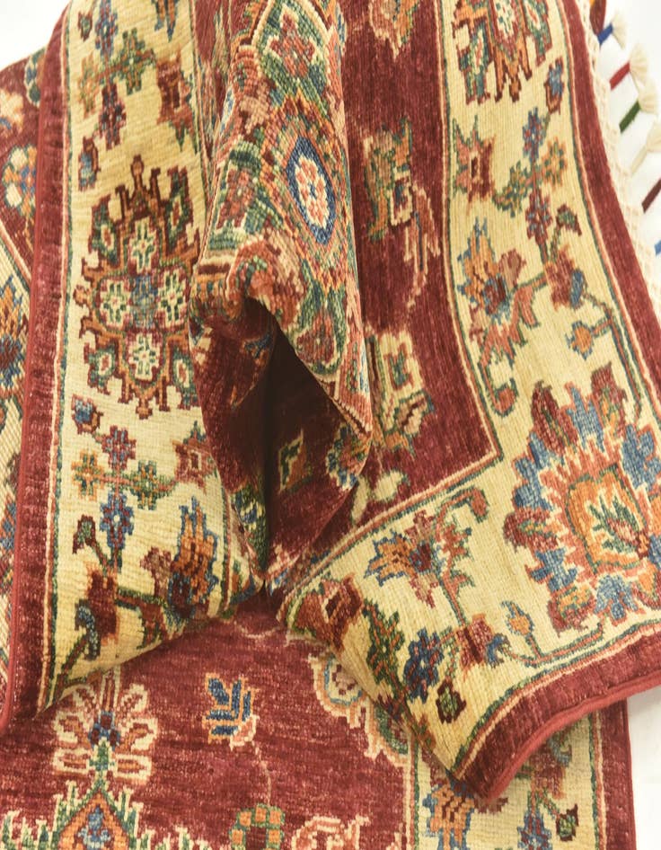 Detail image of  2' 8 x 9' 9  Hand Knotted Ariana Ziegler Runner Rug