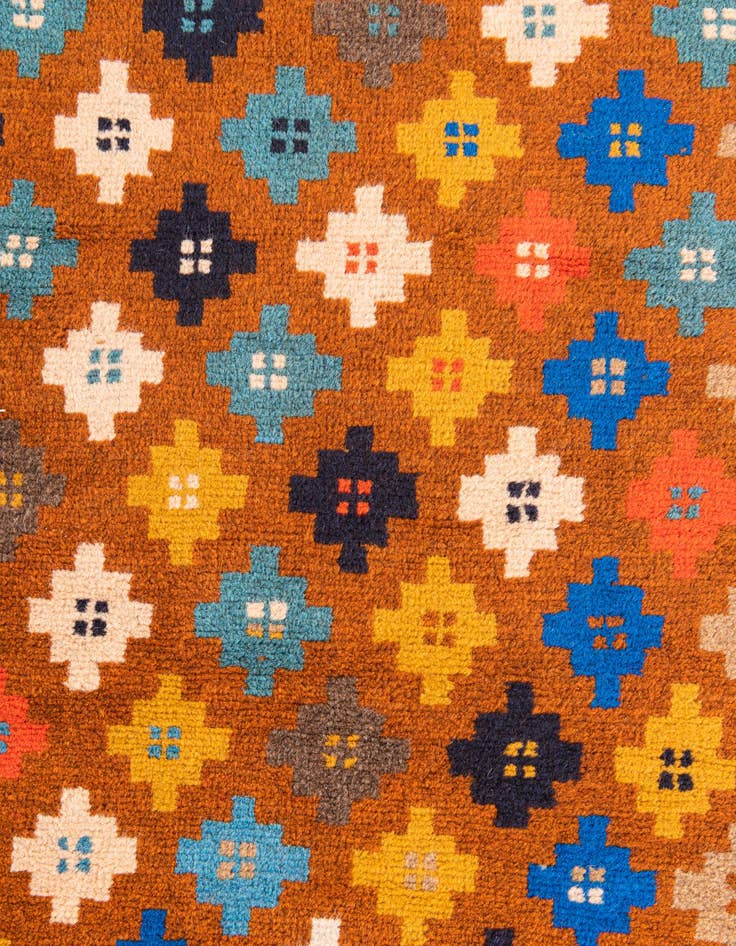 Detail image of  2' 7 x 9'  Hand Knotted Balouch Wool Runner Rug