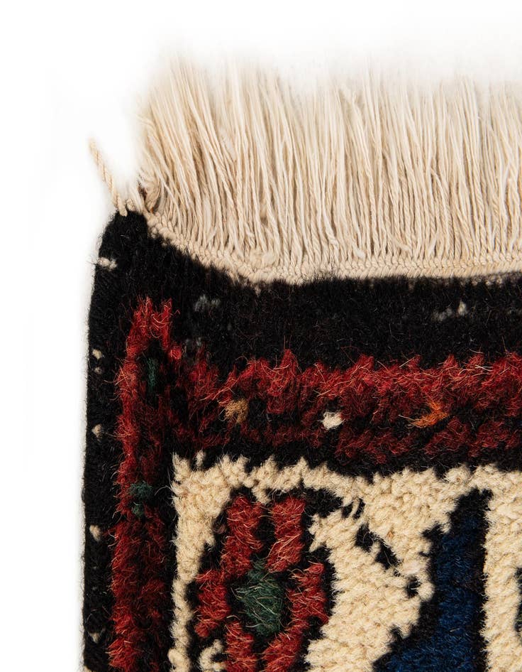 Detail image of  2' 1 x 4'  Hand Knotted Bidjar Wool Runner Rug