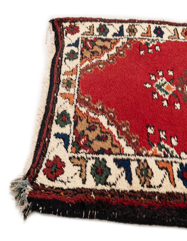Detail image of  2' 1 x 4'  Hand Knotted Bidjar Wool Runner Rug