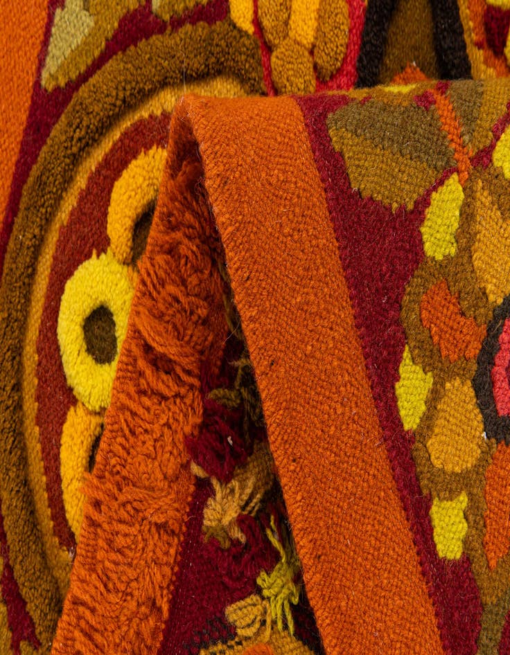 Detail image of  2' 3 x 3' 6  Hand Knotted Carved Pekin Wool Runner Rug