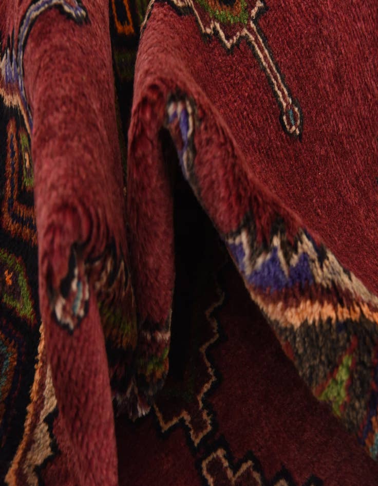 Detail image of  3' 4 x 9' 10  Hand Knotted Chenar Persian Wool Runner Rug