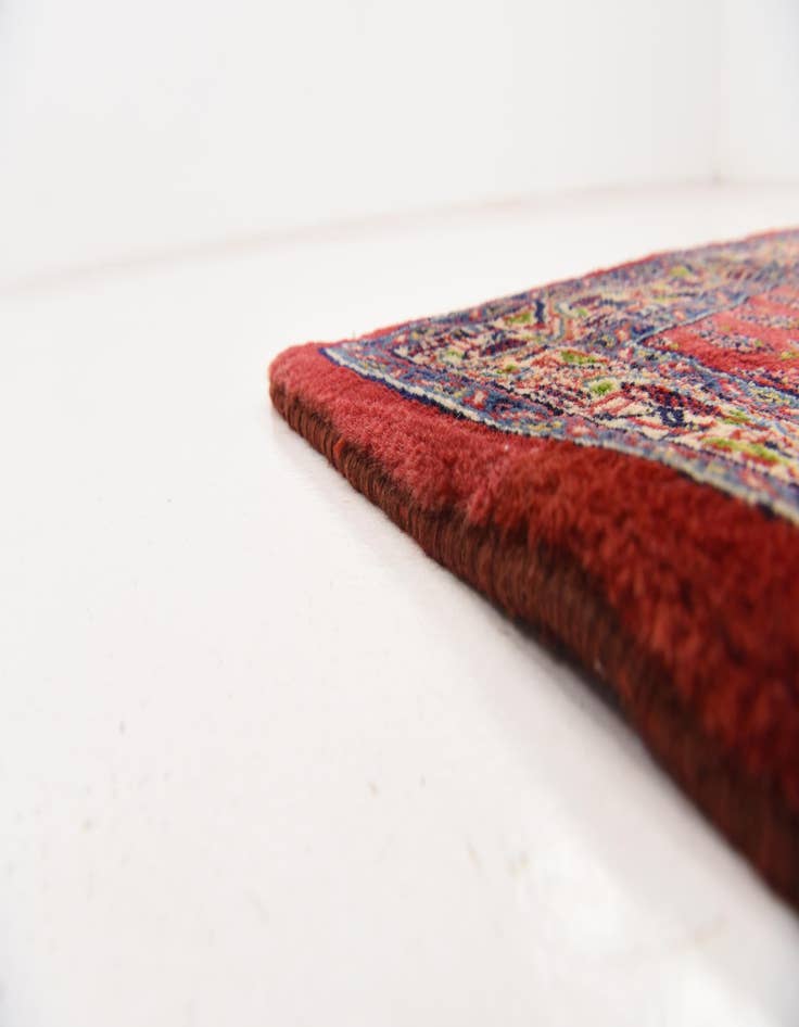 Detail image of  3' 10 x 10'  Hand Knotted Farahan Persian Wool Runner Rug