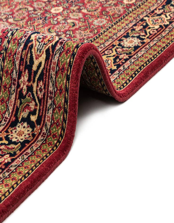 Detail image of  5' 2 x 10' 5  Hand Knotted Farahan Wool Runner Rug