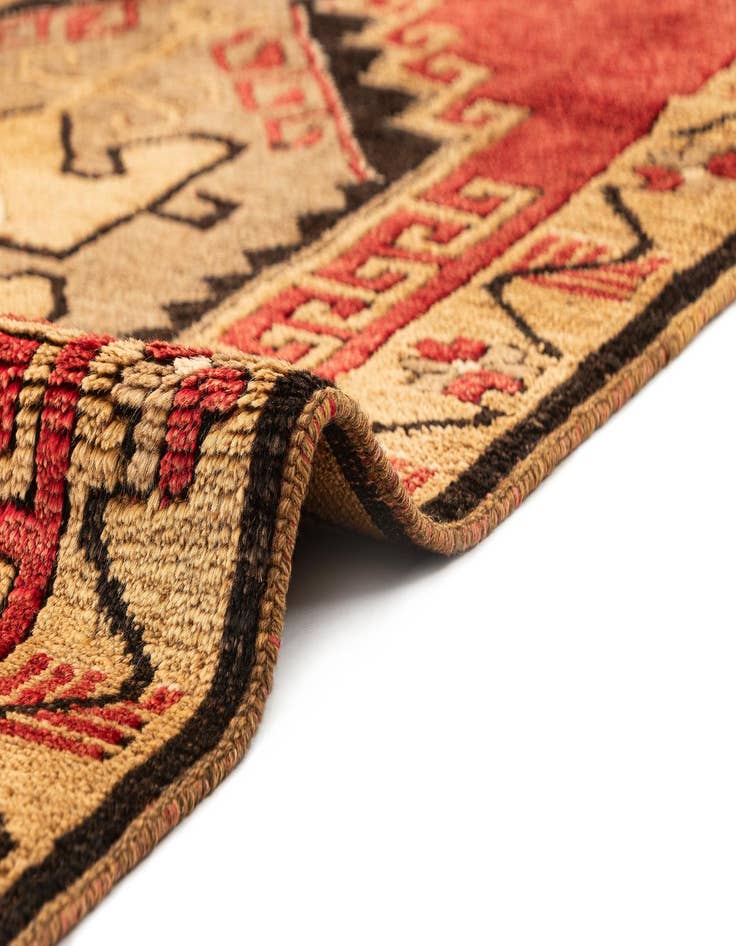 Detail image of 3' 3 x 6' 4 Hand Knotted Fars Wool Runner Rug