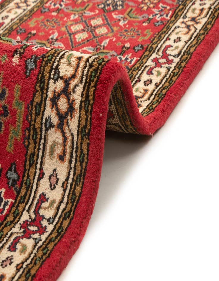 Detail image of 2' 7 x 14' 8 Ferahan Runner Rug