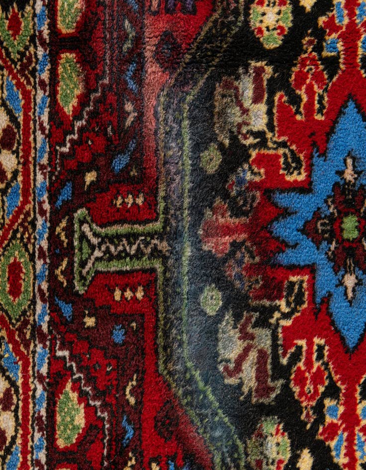 Detail image of  2' 10 x 14' 1  Hand Knotted Gharajeh Oriental Wool Runner Rug