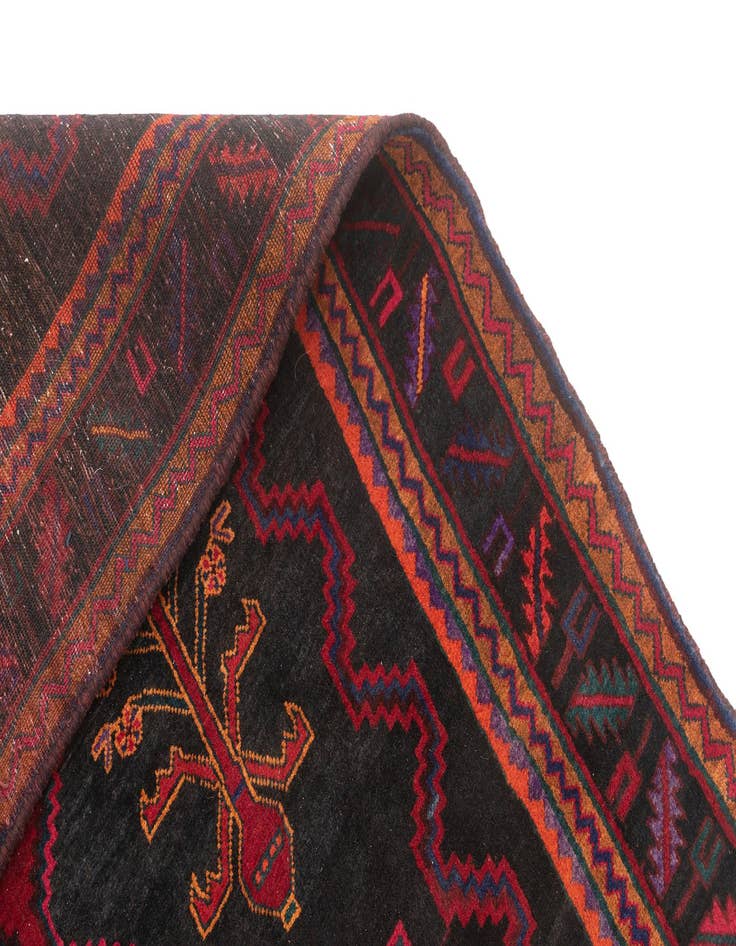 Detail image of  5' x 10' 4 Hamedan Runner Rug