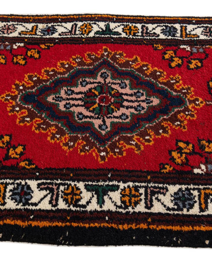 Detail image of  2' 1 x 4'  Hand Knotted Hamedan Wool Runner Rug