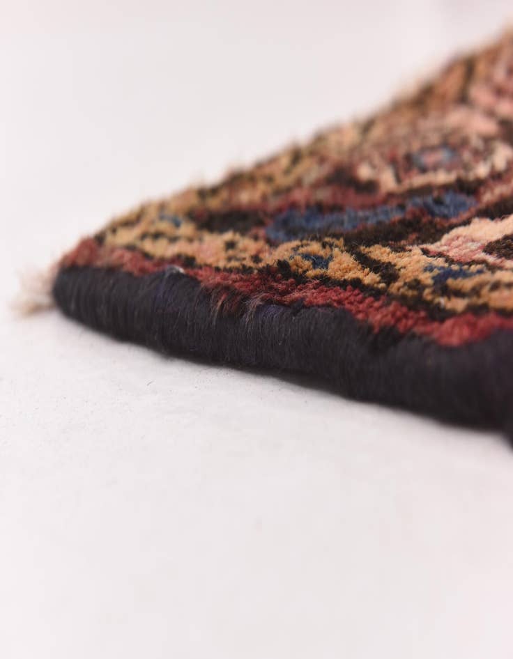 Detail image of 5' 5 x 10' 6 Hand Knotted Hossainabad Persian Wool Runner Rug