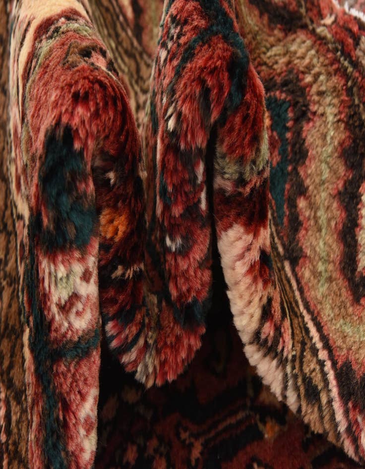 Detail image of  3' 9 x 10'  Hand Knotted Hossainabad Persian Wool Runner Rug