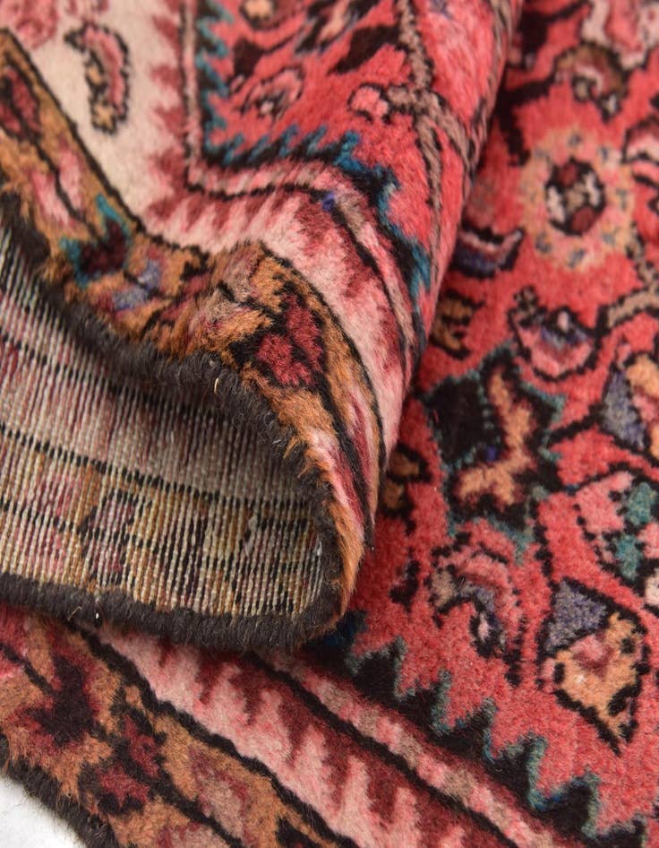 Detail image of 4' x 9' 7 Hand Knotted Hossainabad Persian Wool Runner Rug