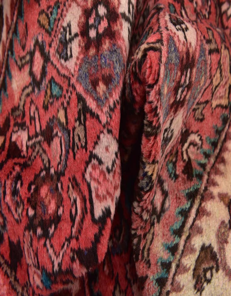 Detail image of 4' x 9' 7 Hand Knotted Hossainabad Persian Wool Runner Rug