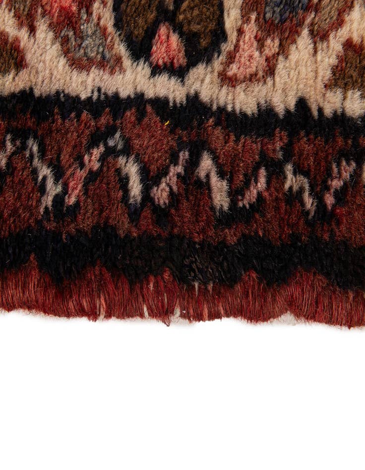 Detail image of 3' 5 x 9' 10 Hossainabad Wool Runner Rug