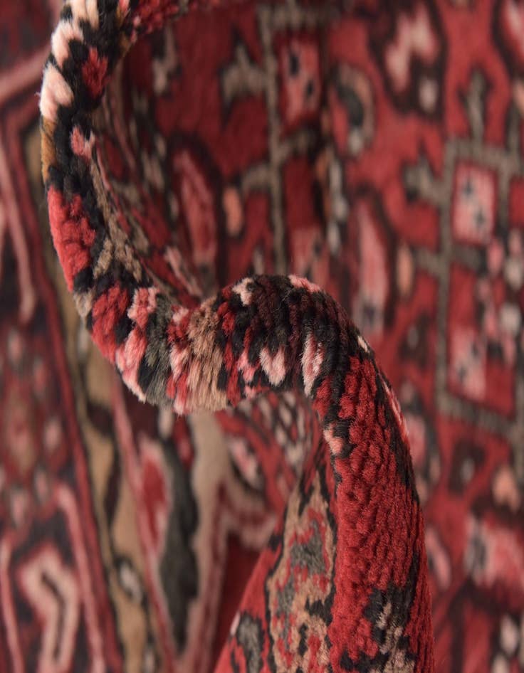 Detail image of  4' 10 x 10' 3 Hossainabad Wool Runner Rug