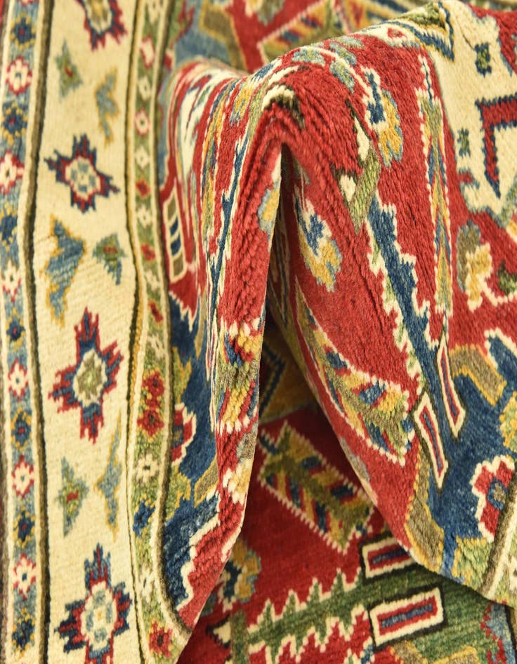 Detail image of  2' 8 x 9'  Hand Knotted Kazak Runner Rug