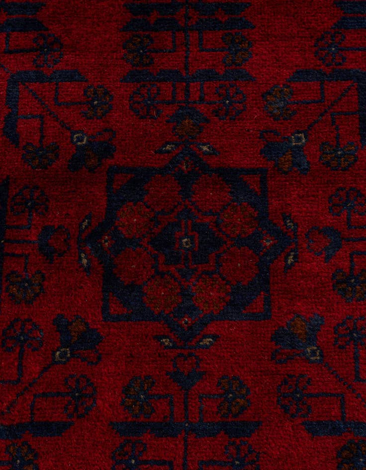 Detail image of  2' 7 x 6' 2  Hand Knotted Khal Mohammadi Wool Runner Rug