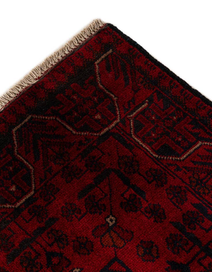 Detail image of  2' 8 x 6'  Hand Knotted Khal Mohammadi Wool Runner Rug