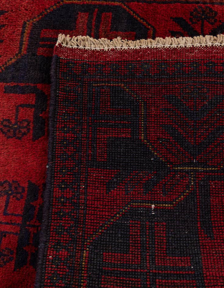 Detail image of  2' 8 x 6' 3  Hand Knotted Khal Mohammadi Wool Runner Rug